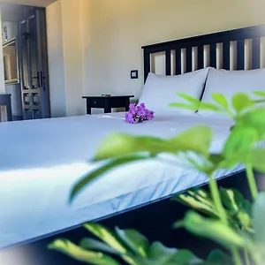 Bed & Breakfast Dimora Arborea, Marceddi