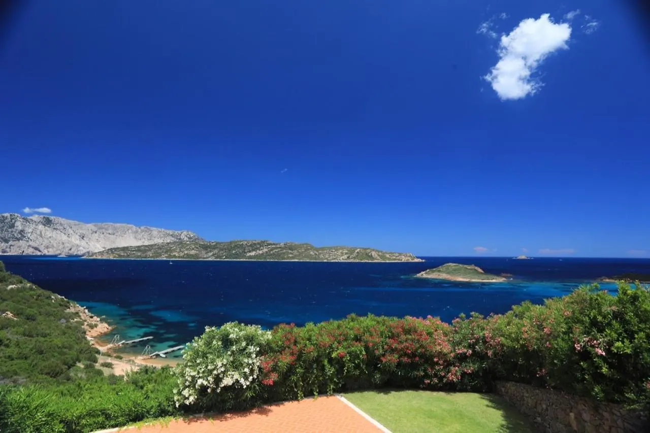 Aparthotel Villaggio Est A Capo Coda Cavallo San Teodoro