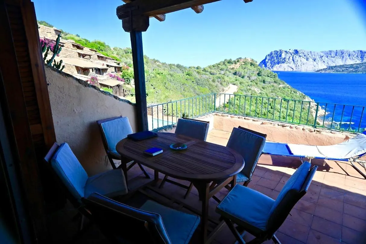 *** Aparthotel Villaggio Est A Capo Coda Cavallo San Teodoro Italy