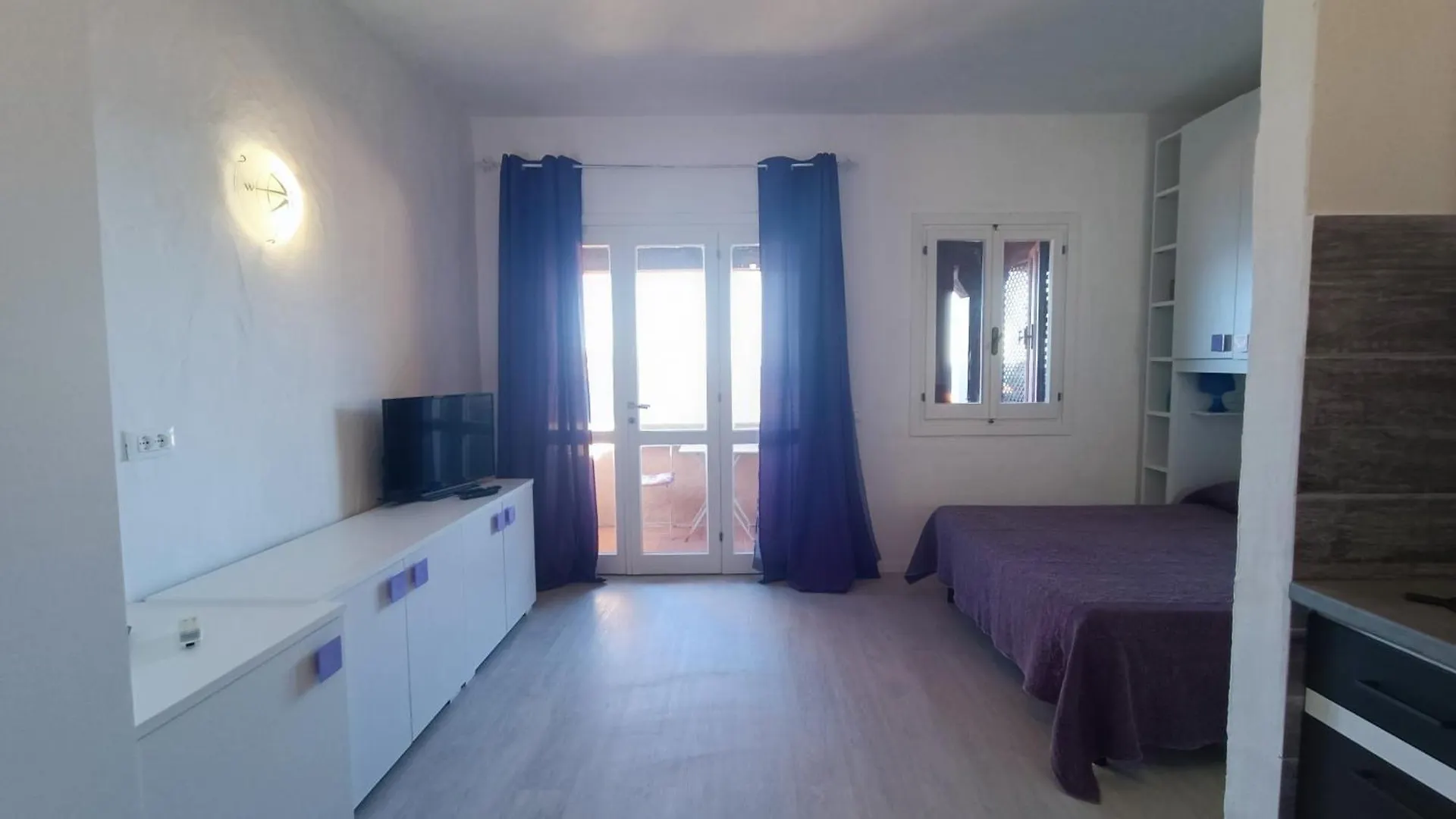 Villaggio Est A Capo Coda Cavallo San Teodoro Aparthotel